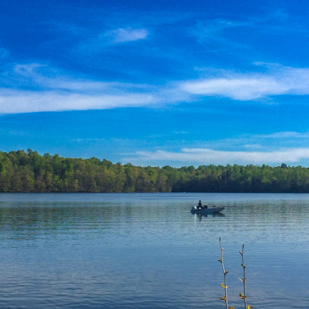 Boating fishing Salem Lake